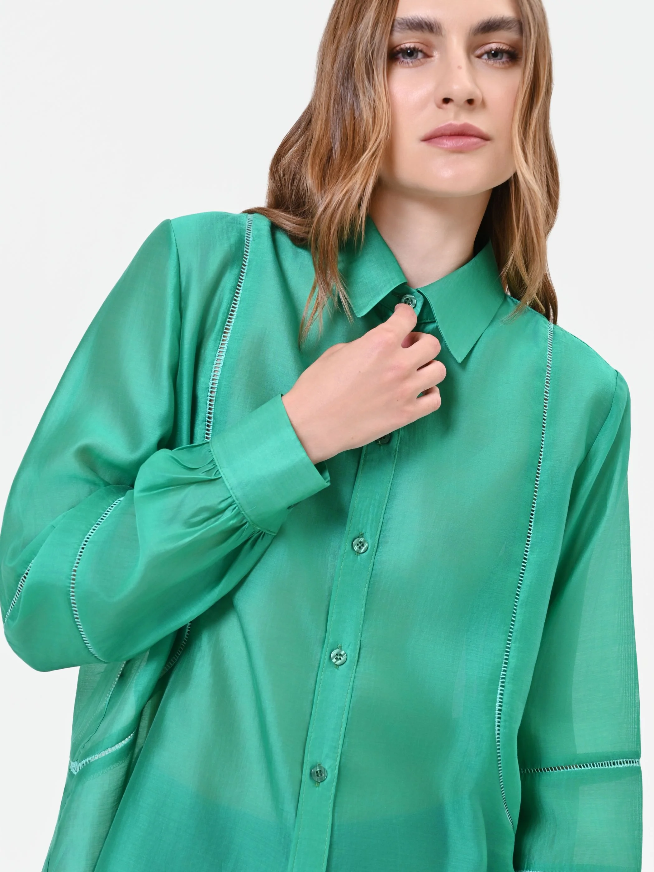 Camicia in Mussola Verde con Inserti - Image 5