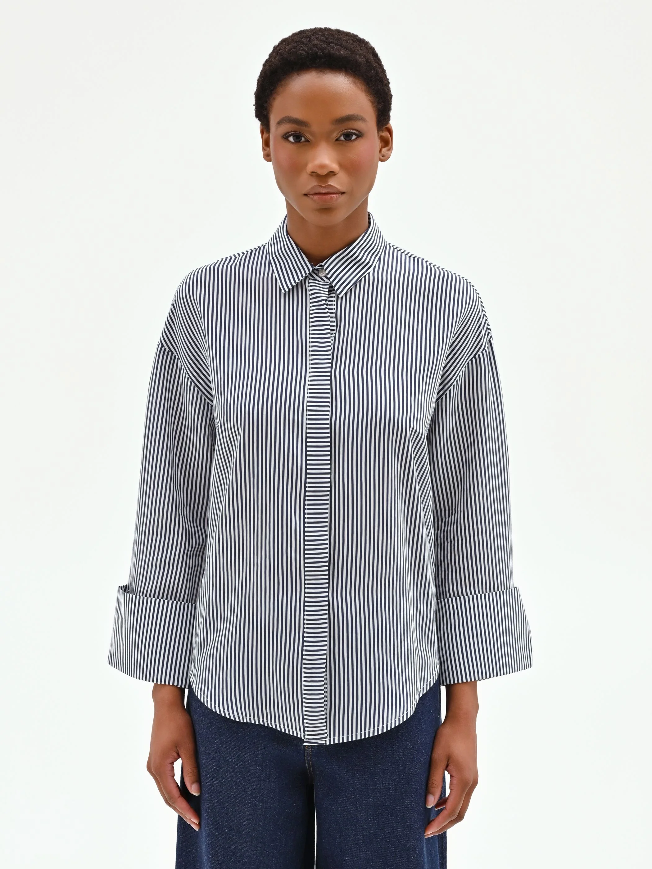 Camicia in viscosa a righe dal volume morbido - Image 2