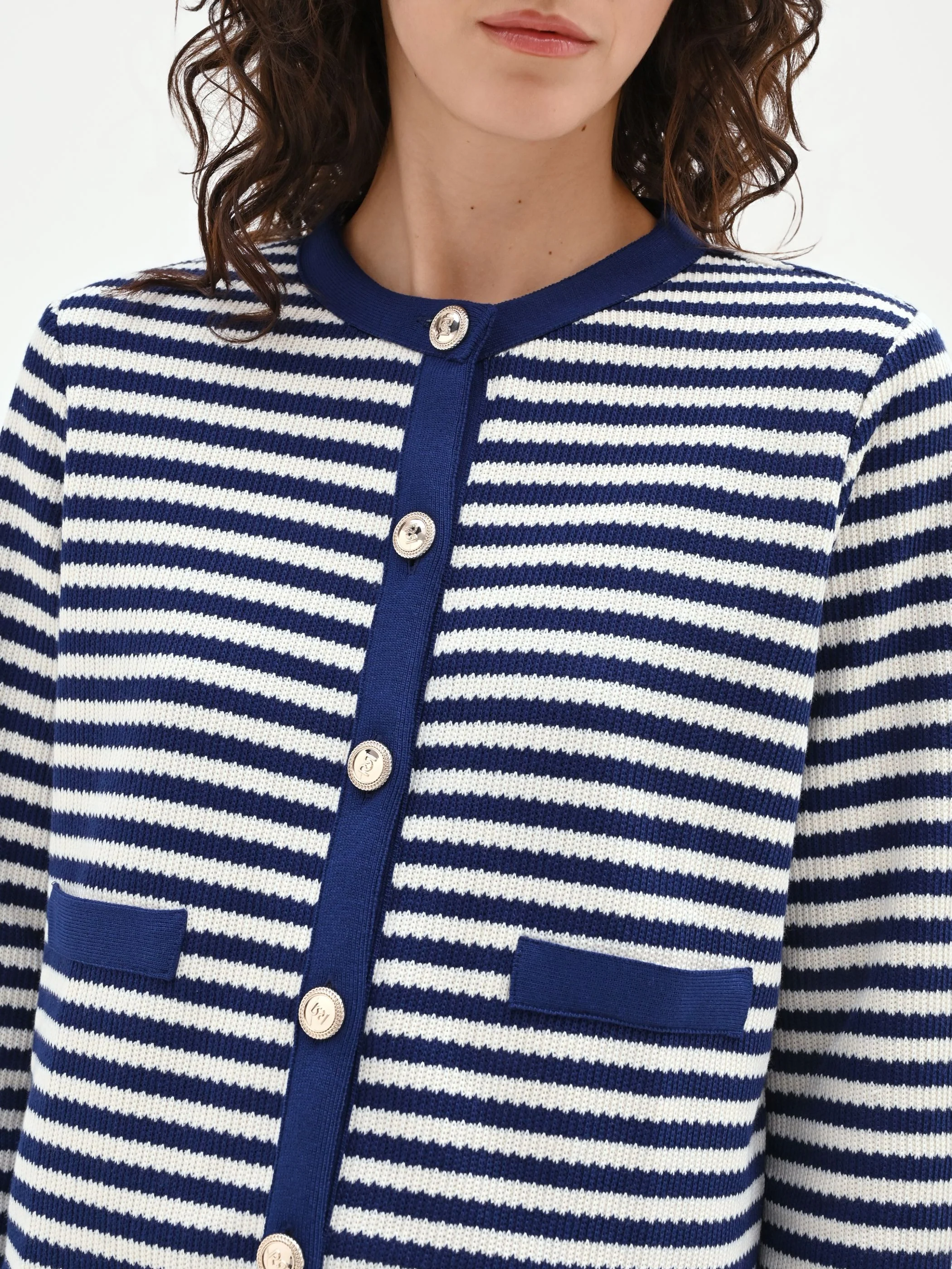 Giacca blu in maglia a righe - Image 2