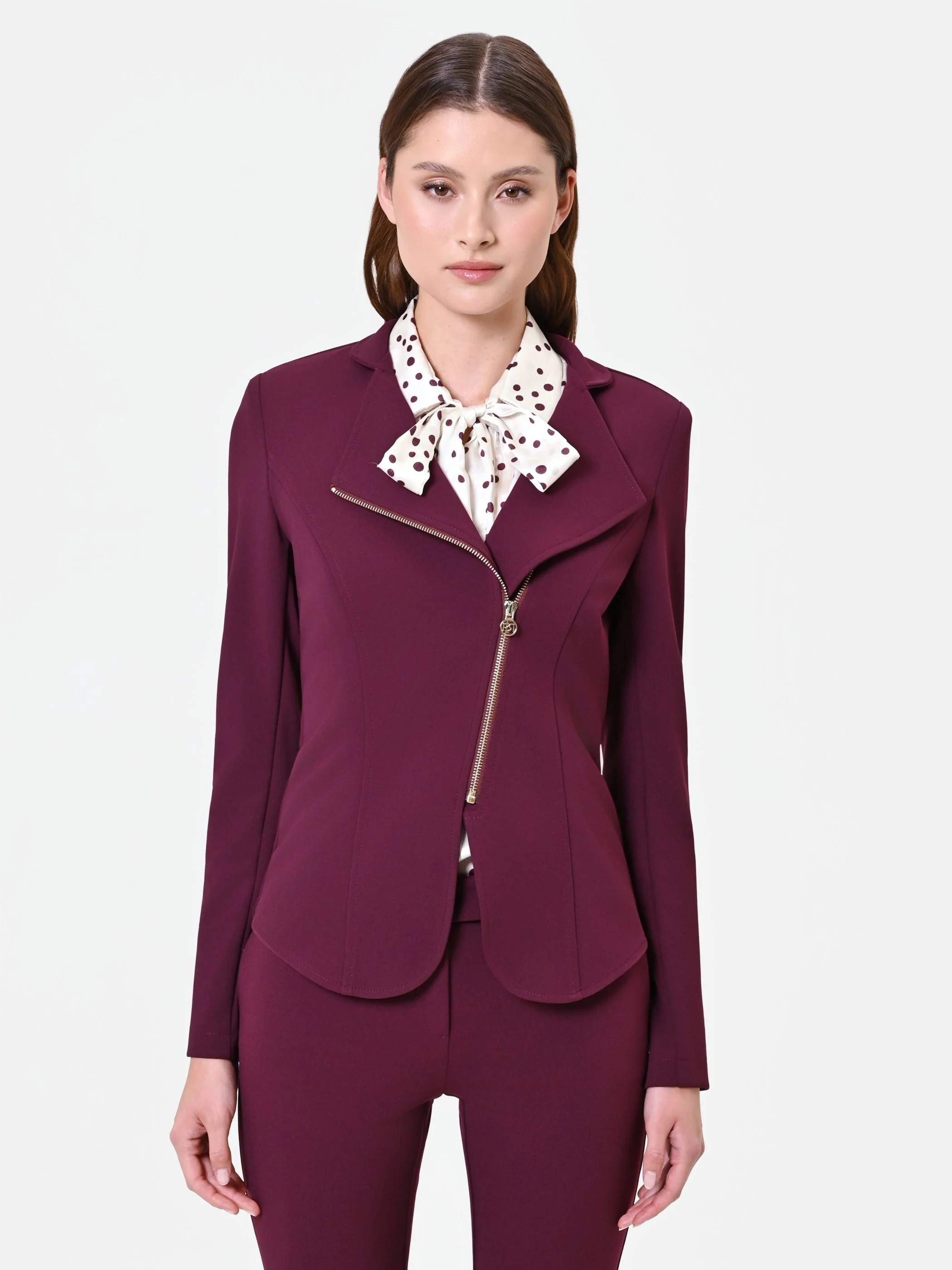 Giacca bordeaux con zip asimmetrica - Image 3