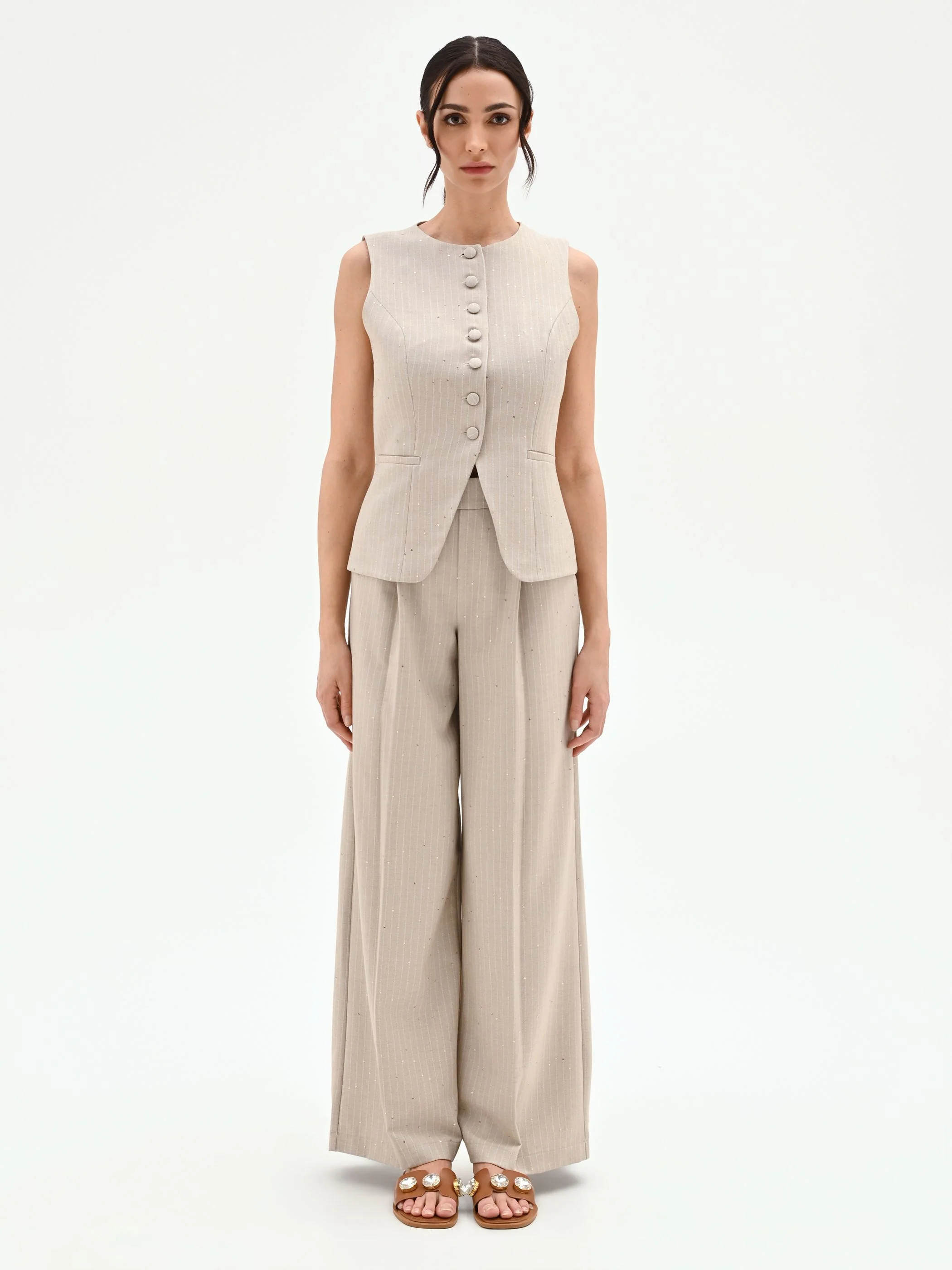 Gilet beige gessato con punti luce