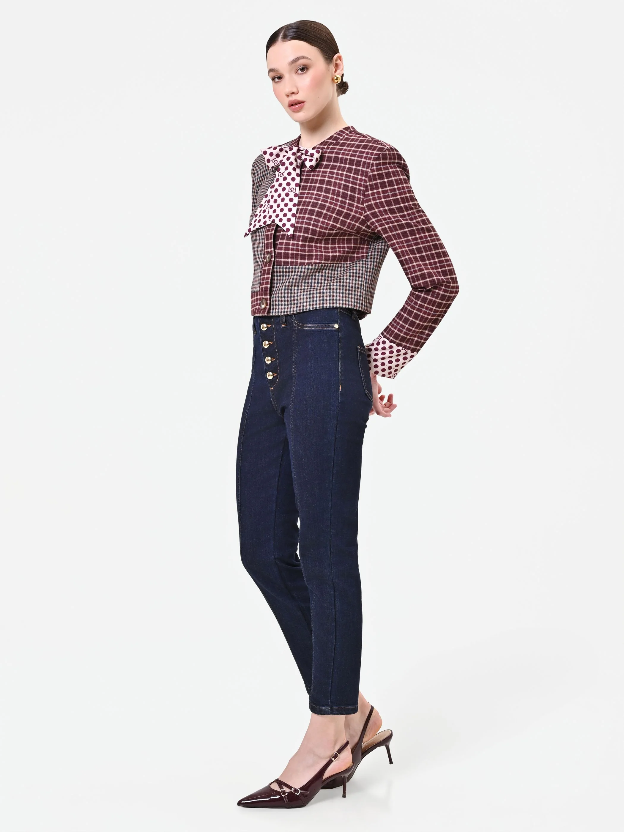 Jeans blu navy a vita alta con bottoni - Image 5