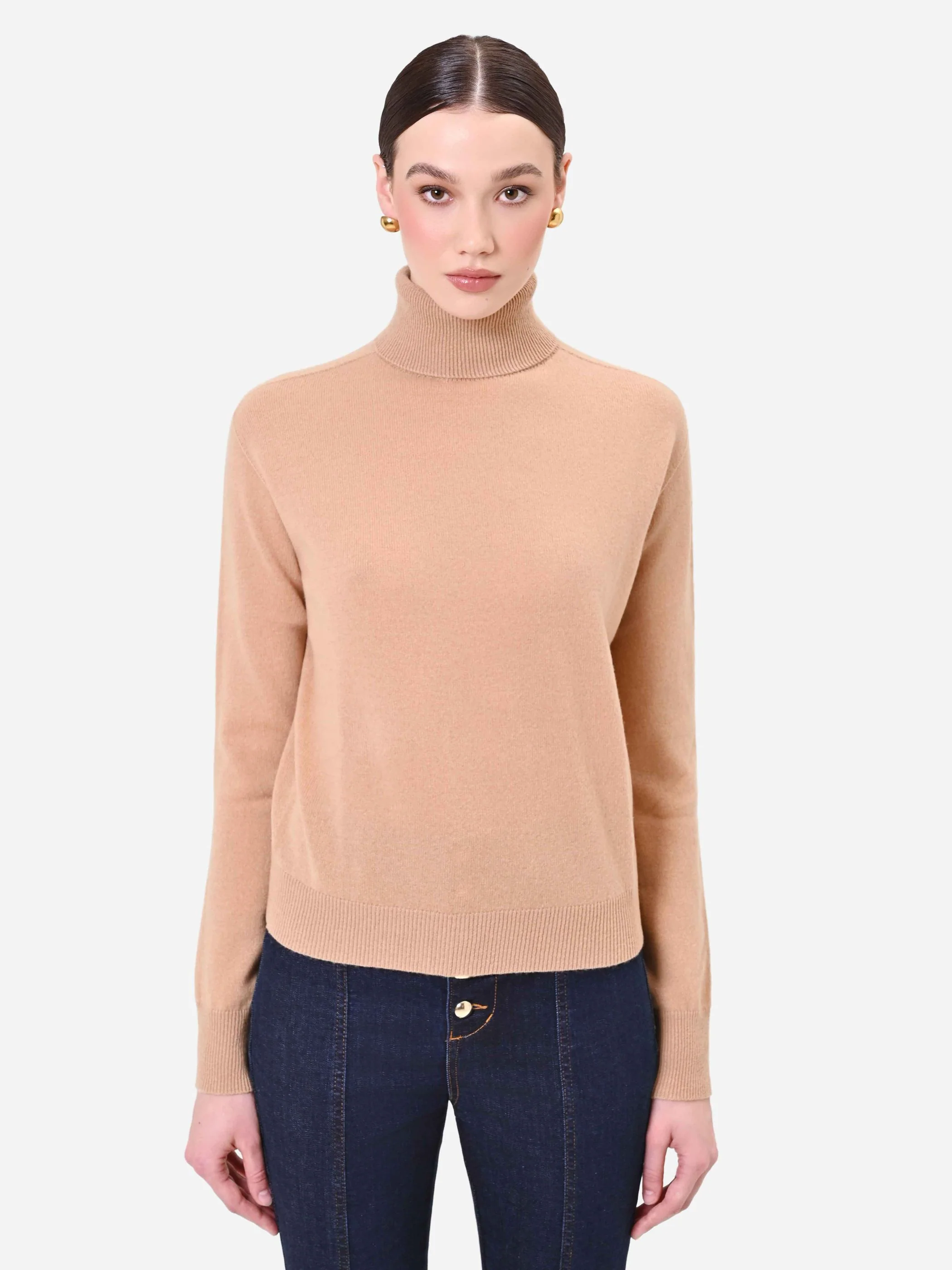 Maglia dolcevita cammello beige