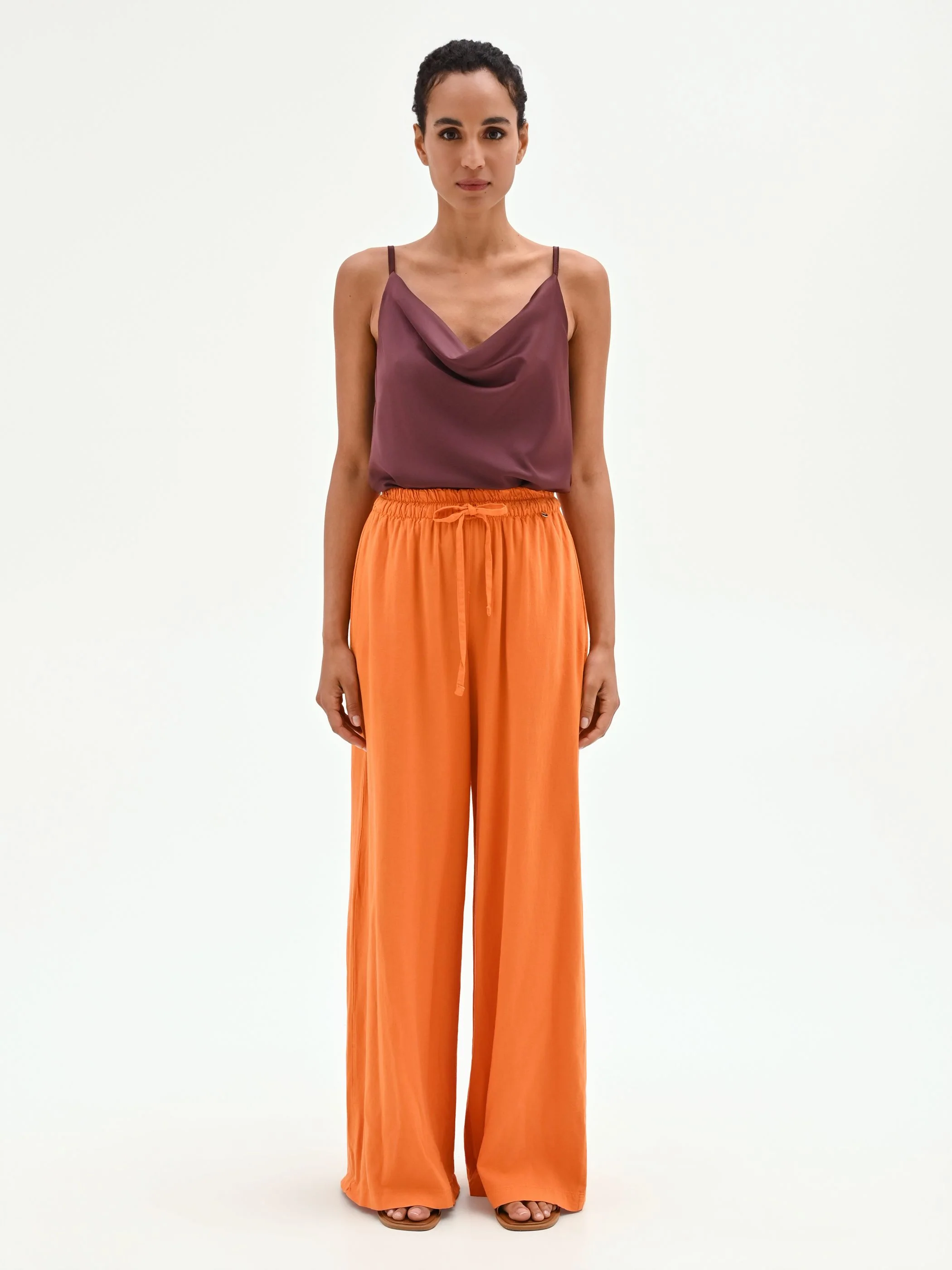 Pantalone a palazzo arancione in lino - Image 3