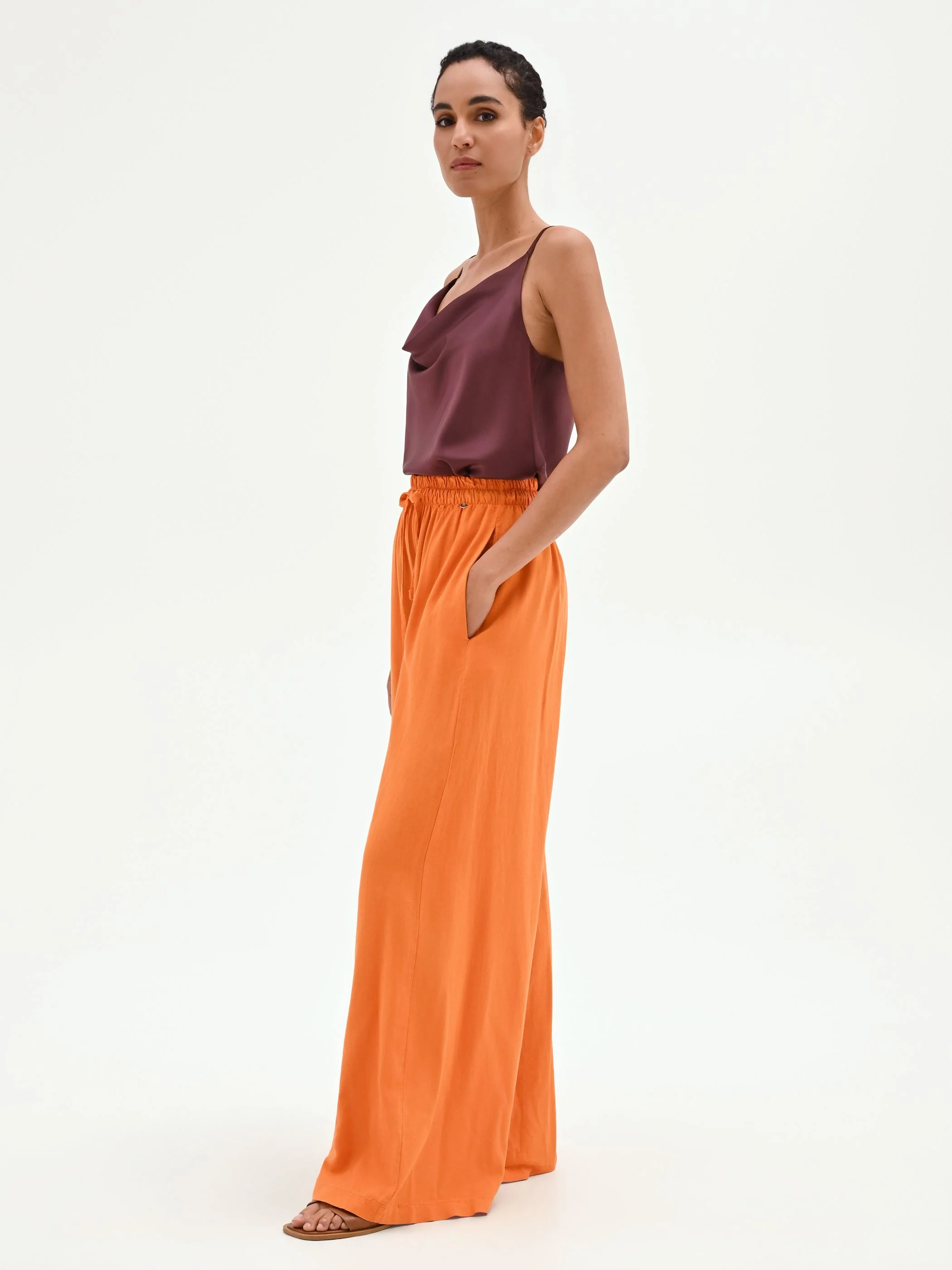 Pantalone a palazzo arancione in lino - Image 5