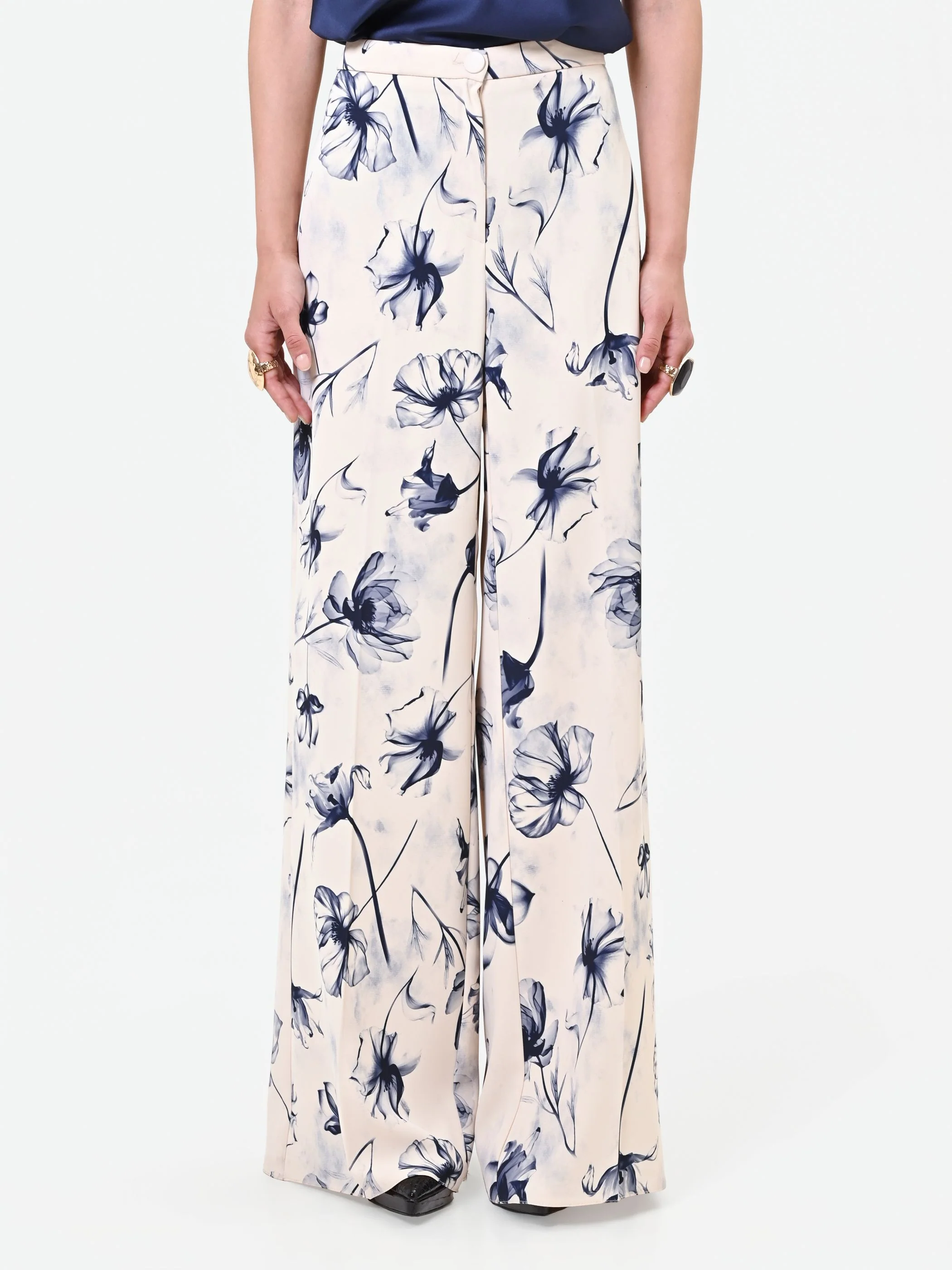 Pantalone a palazzo stampa floreale blu navy - Image 2