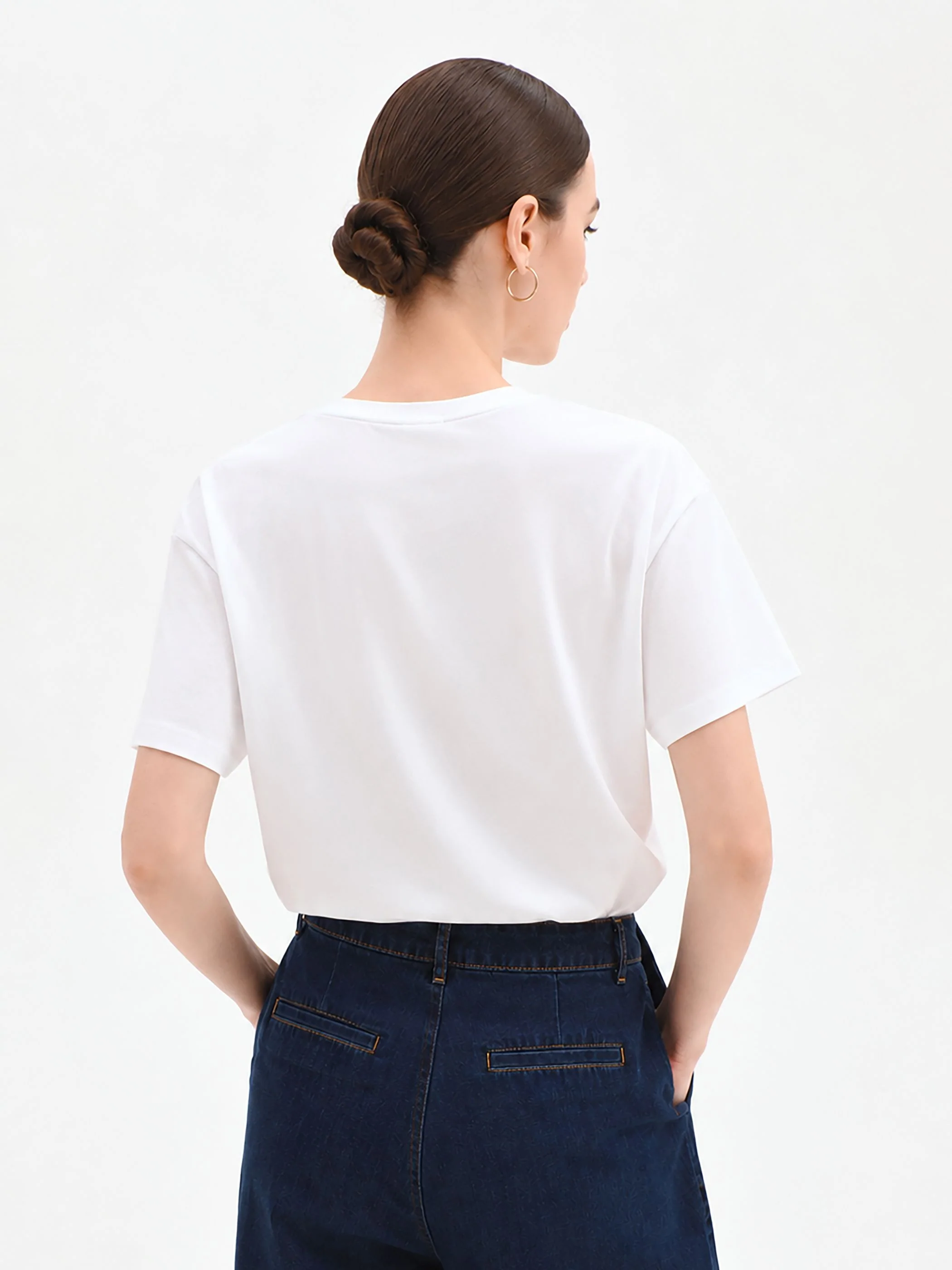 T-shirt bianca con stampa ciliegie - Image 3